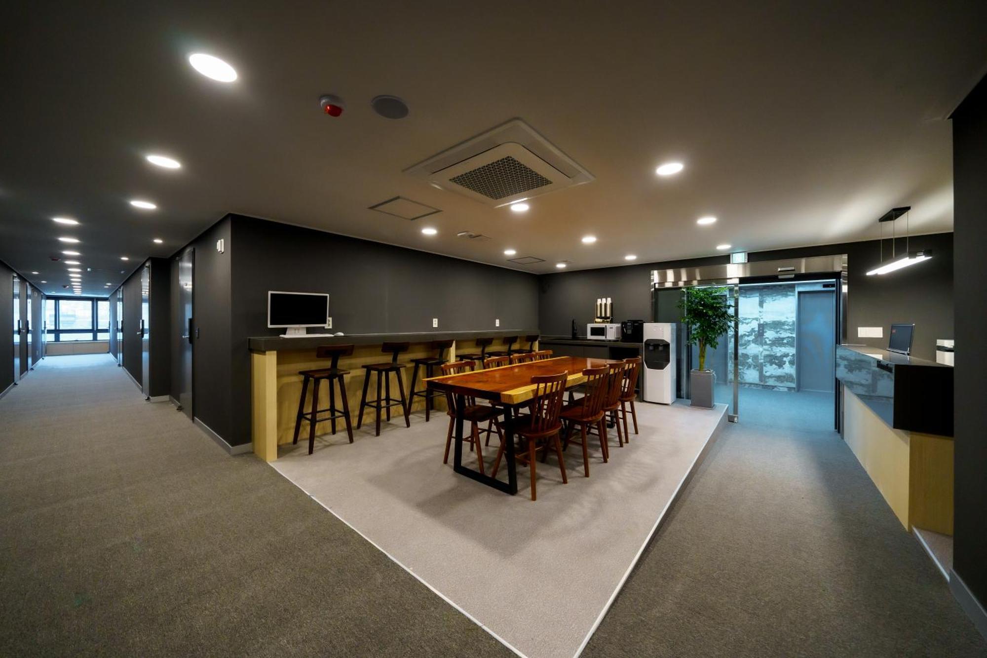 Gasthof The Hue Myeongdong Seoul