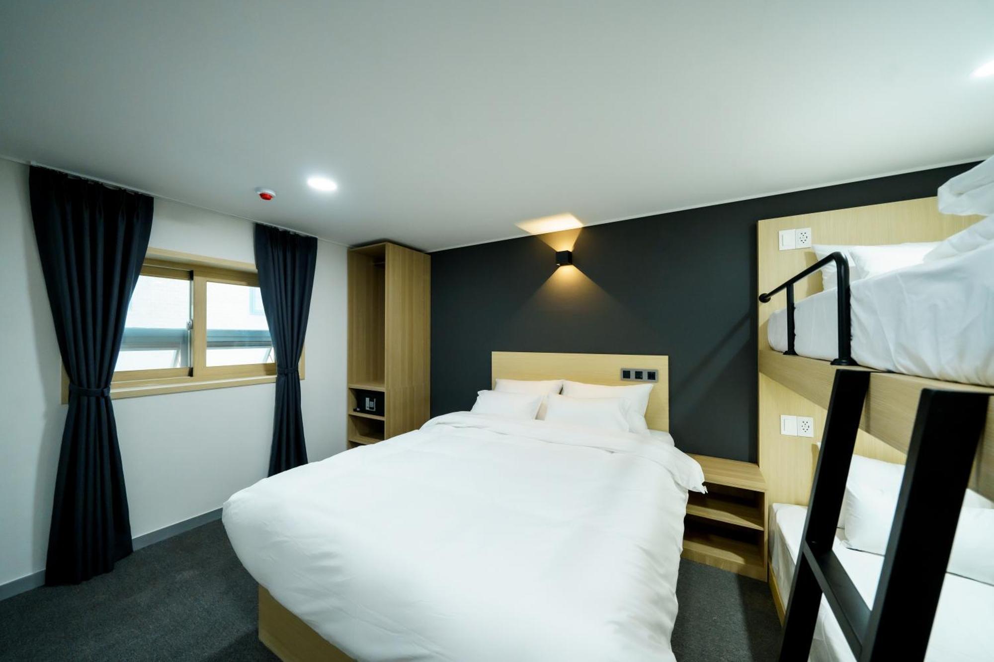 The Hue Myeongdong Gasthof Seoul
